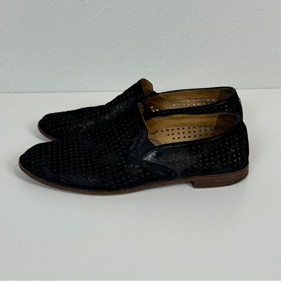 Trask Ali Black Metallic Perforated Suede Loafer 9.5 - Picture 6 of 10